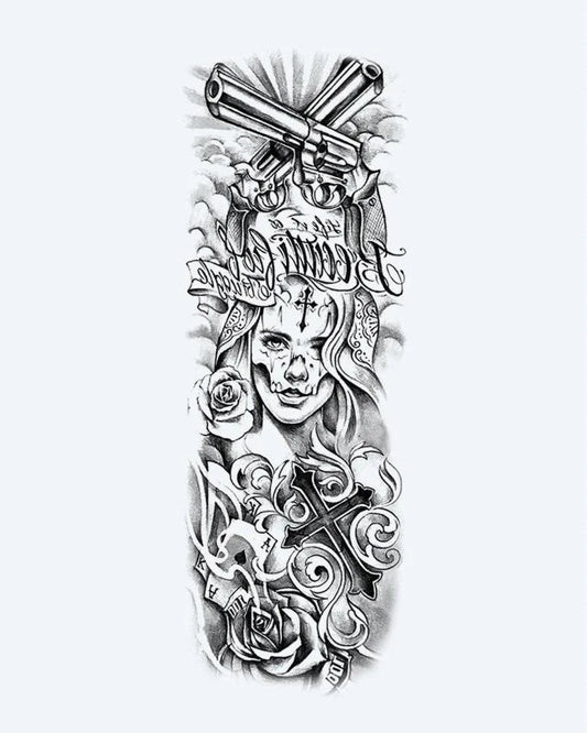 Tatuaje semi-permanente Mujer Chicana y Revólveres diseño de INKON – ilustración de chicano, completo, manga, mujer, rostro, 8 x 20 in (20x50cm), disponible en inkon.co