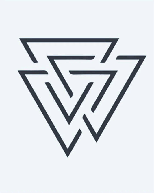 Tatuaje semi-permanente Triángulos Valknut diseño de INKON – ilustración de entrelazado, triángulos, nórdico, mitología, vikingo, 2 x 2 in (5x5cm), disponible en inkon.co