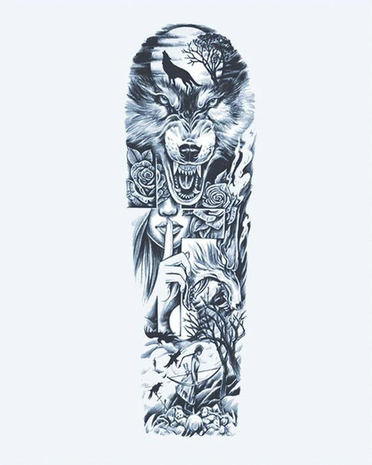 Tatuaje semi-permanente Lobo y Bosque Nocturno diseño de INKON – ilustración de completo, manga, gruñendo, lobo, iluminado por la luna, 8 x 20 in (20x50cm), disponible en inkon.co