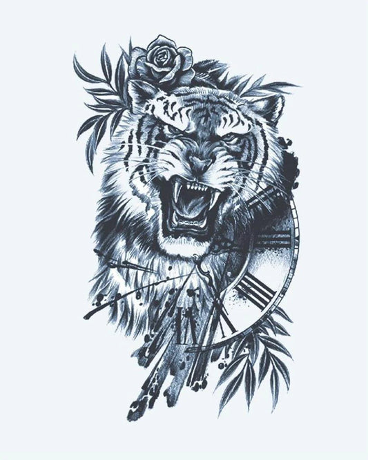 Tatuaje semi-permanente Tigre y Reloj diseño de INKON – ilustración de rugiendo, tigre, combinado, romano, número, 4 x 8 in (11x21cm), disponible en inkon.co
