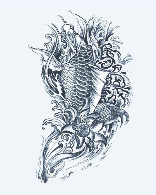 Tatuaje semi-permanente Pez Koi y Loto 2 diseño de INKON – ilustración de pez, saltando, a través, olas, loto, 4 x 8 in (11x21cm), disponible en inkon.co