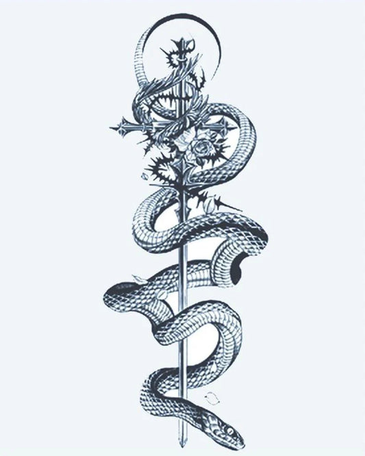 Tatuaje semi-permanente Serpiente y Espada diseño de INKON – ilustración de serpiente, enroscándose, espada, rosas, luna creciente, 4 x 7 in (10x17cm), disponible en inkon.co