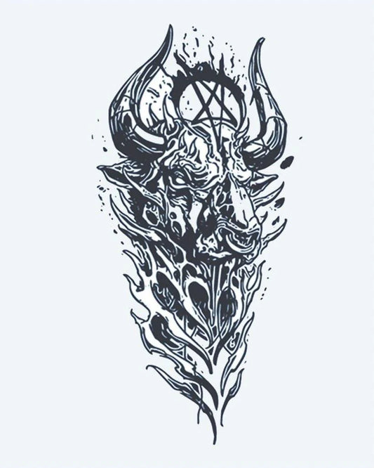 Tatuaje semi-permanente Calavera Demoníaca diseño de INKON – ilustración de con cuernos, demonio, calavera, envuelto, llamas, 4 x 7 in (10x17cm), disponible en inkon.co